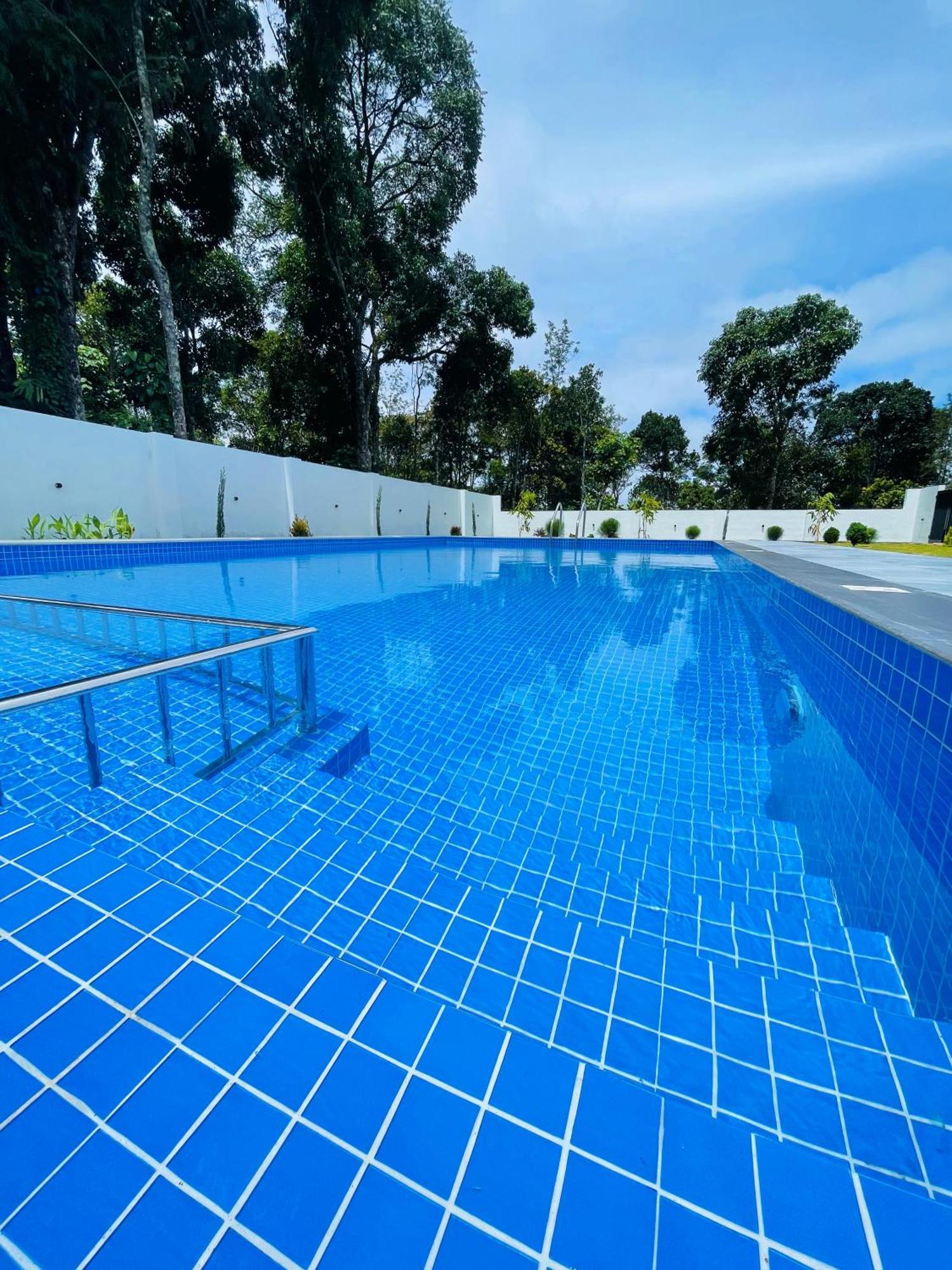 The Windy Mist Resort Munnar Chinnakanal Екстер'єр фото