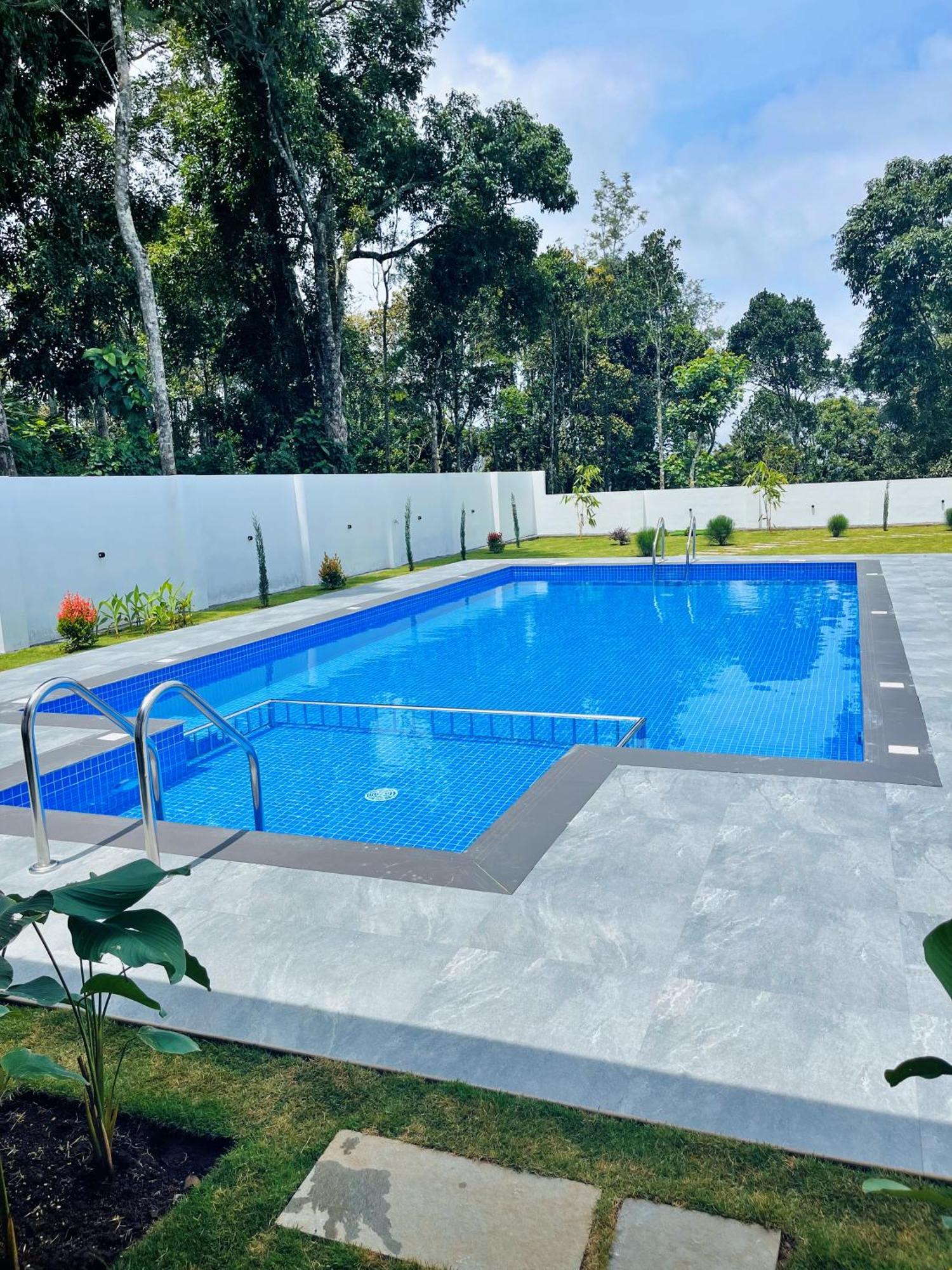 The Windy Mist Resort Munnar Chinnakanal Екстер'єр фото